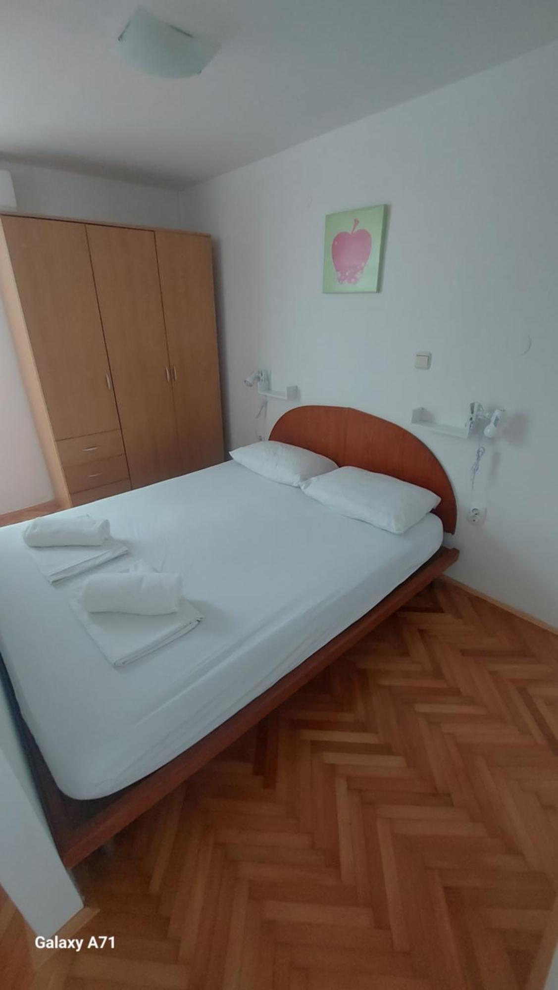 Sweet Apartments With Free Private Parking Lubiana Esterno foto