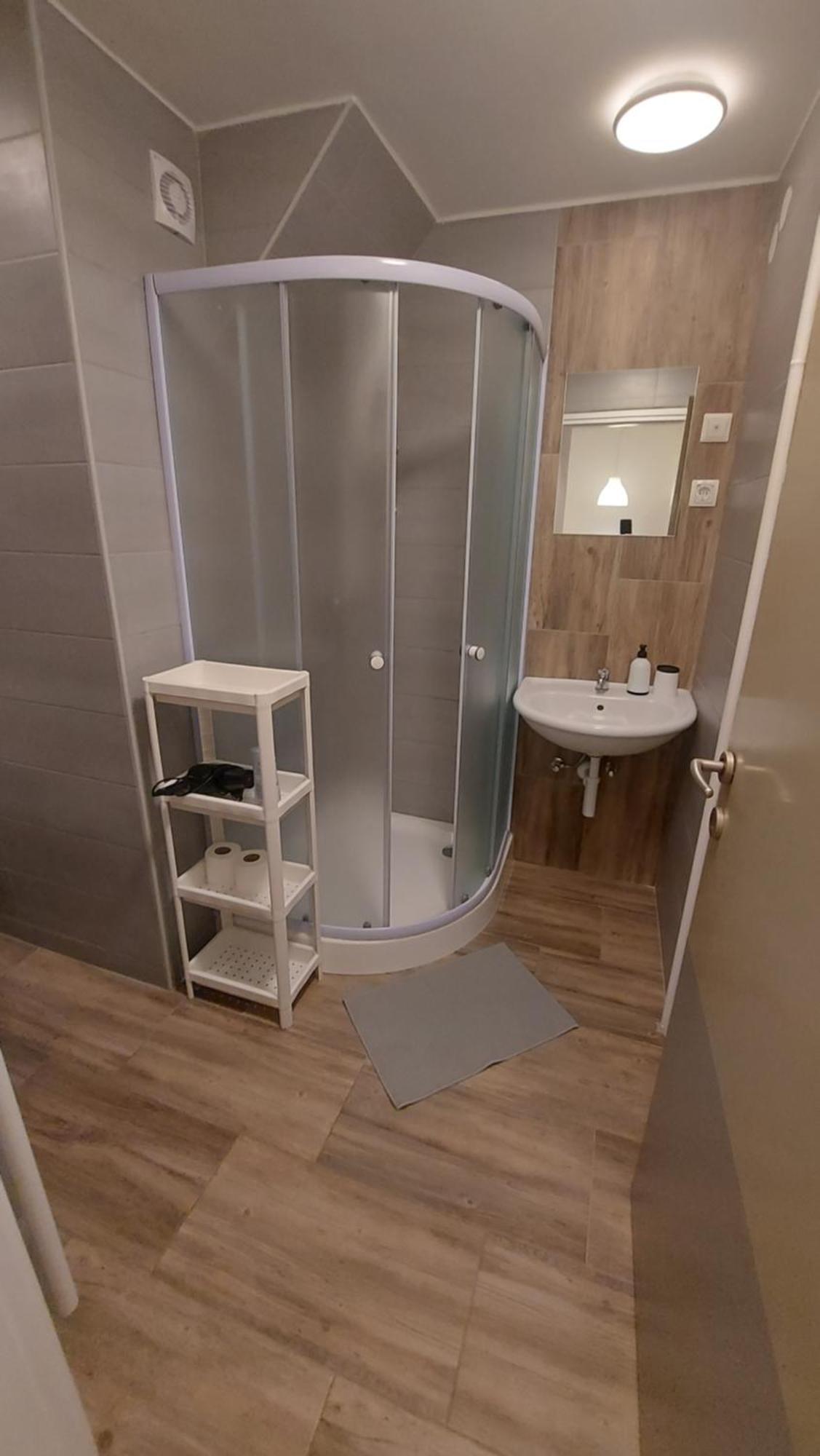 Sweet Apartments With Free Private Parking Lubiana Camera foto