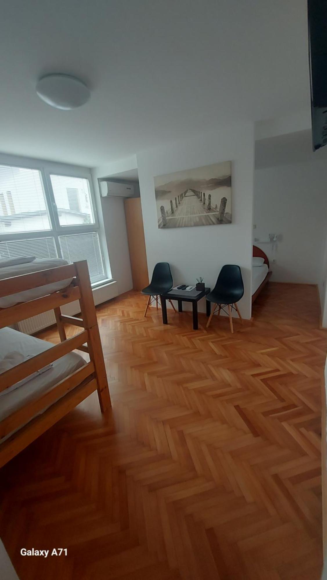 Sweet Apartments With Free Private Parking Lubiana Esterno foto